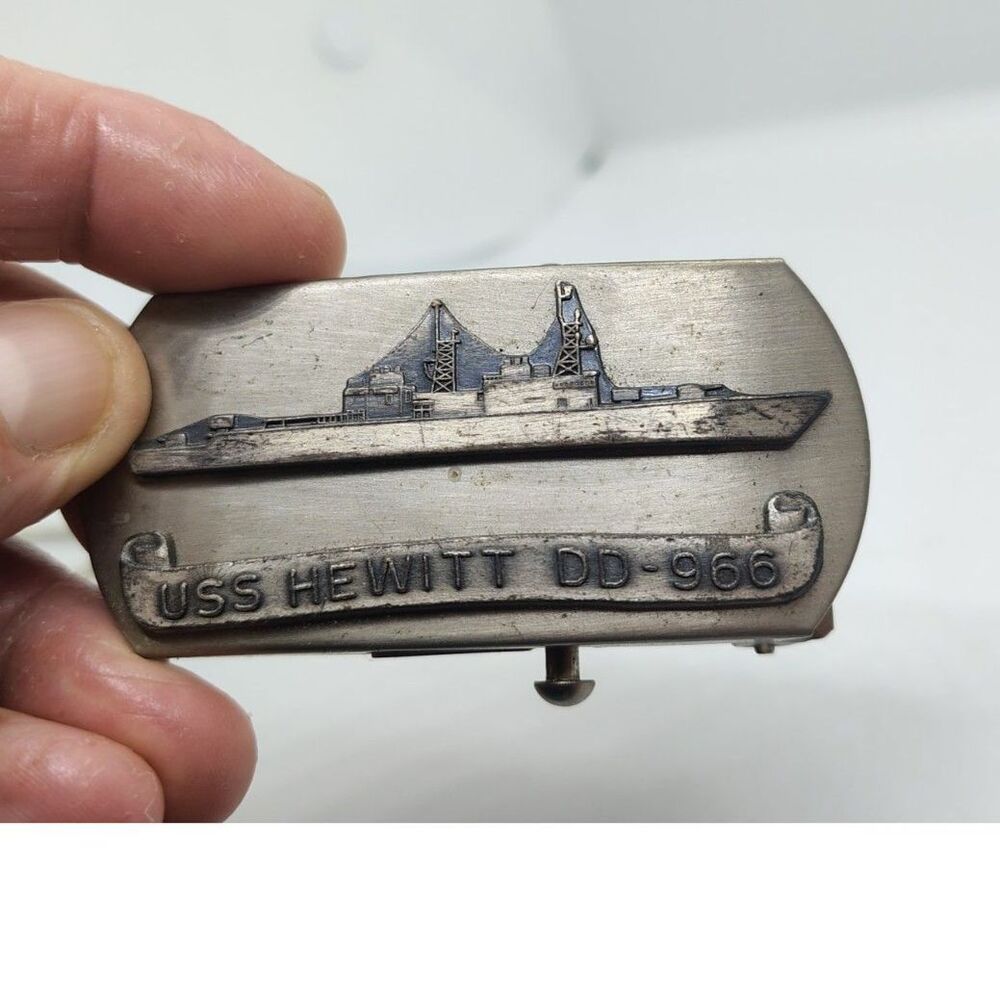 USS Hewitt DD-966 Solid Brass - vintage Naval Belt Buckle
